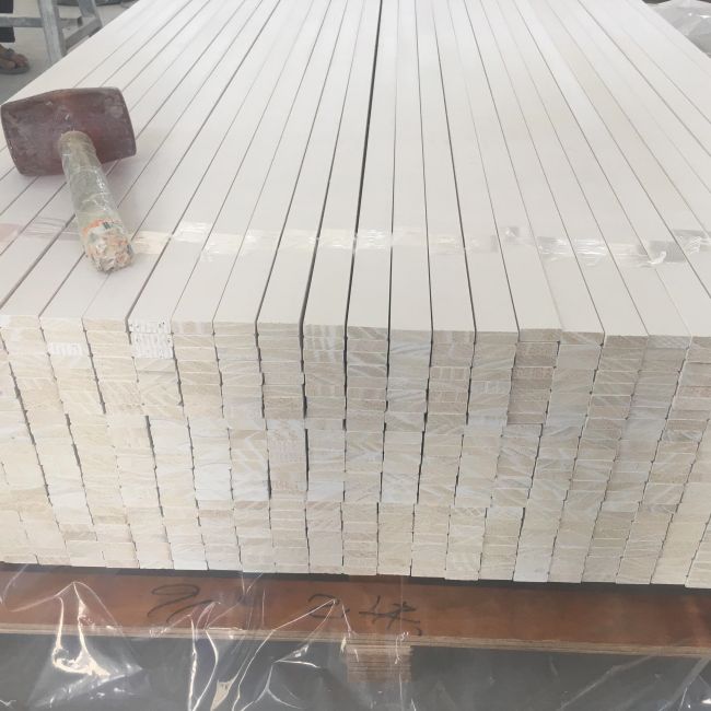 Wasserdichte, mit weißem Gesso beschichtete Holztürrahmen für Türen