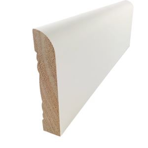 Keilzinkengrundierte Sockelleiste